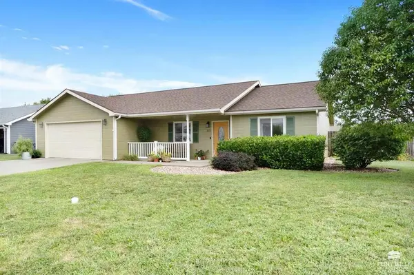 313 Brooklawn, Manhattan, KS 66502