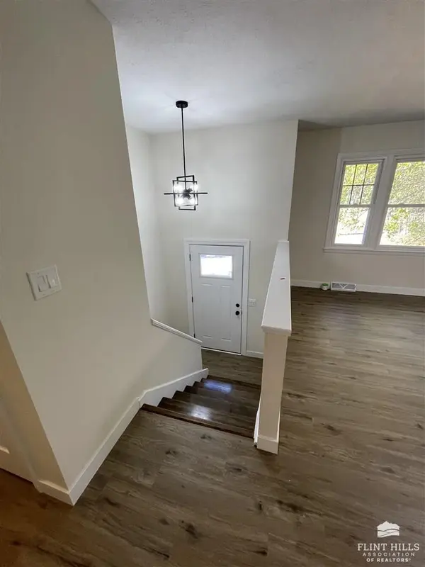 1333 Johnson DR, Junction City, KS 66441