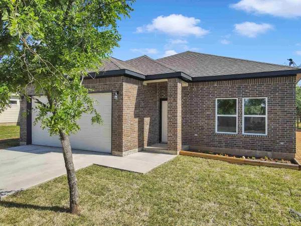 110 Norwood DR, Granite Shoals, TX 78654-0000