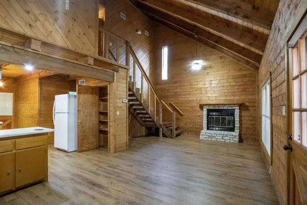 425 Pecan Creek DR, Horseshoe Bay, TX 78657