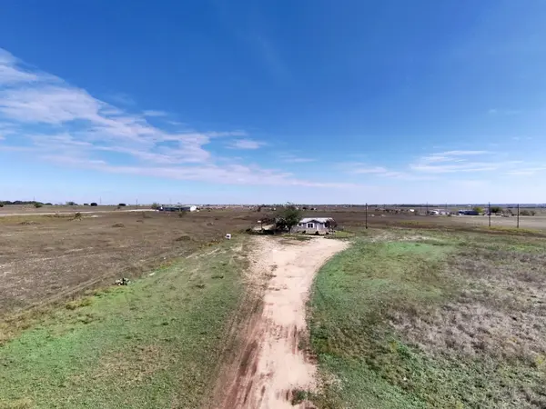 2402 County Road 214, Bertram, TX 78605