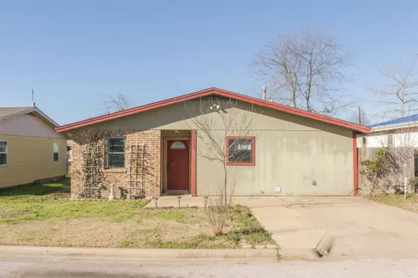 712 N West ST, Burnet, TX 78611