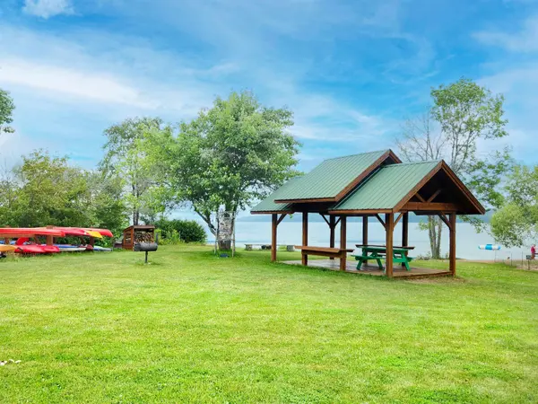 37385 Jordan Ln, Bayfield, WI 54814