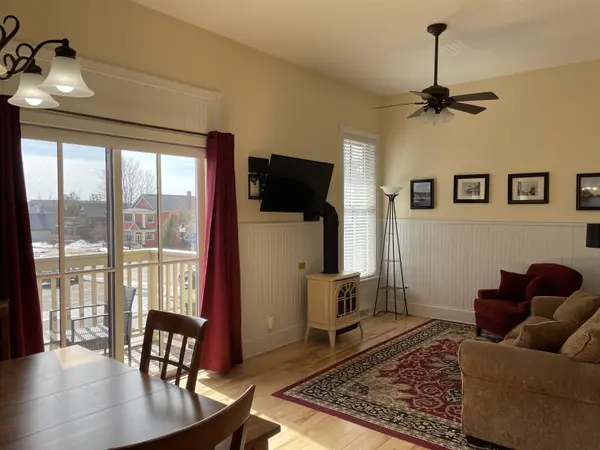10 N 1st St #201, Bayfield, WI 54814