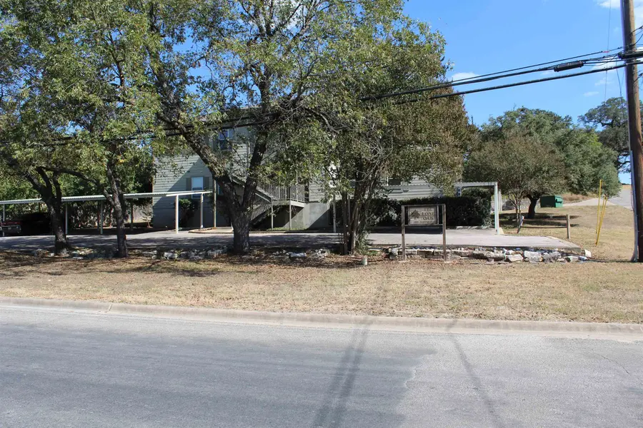 501 Avenue J 201, Marble Falls, TX 78654