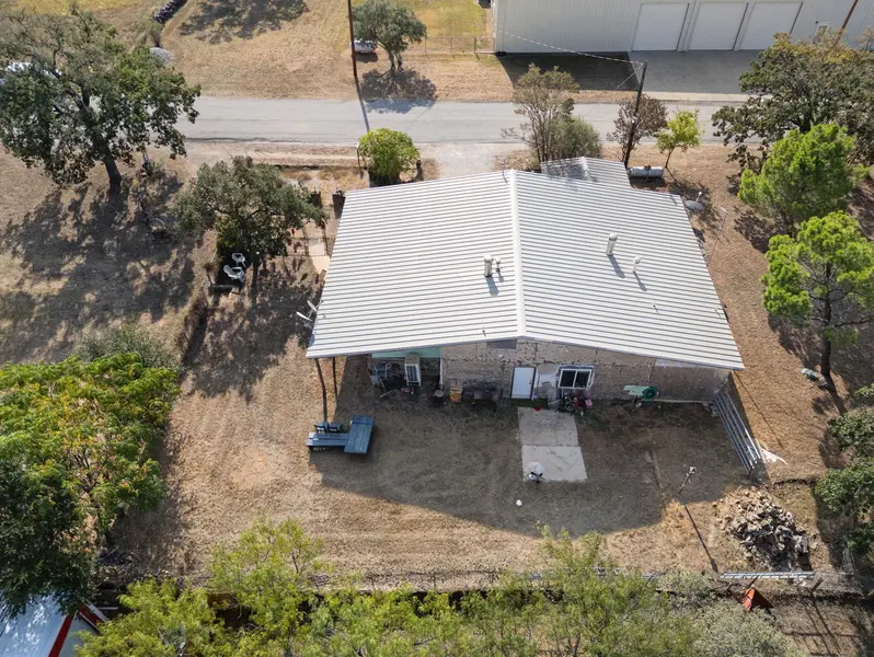 835 Whited St, Tow, TX 78672