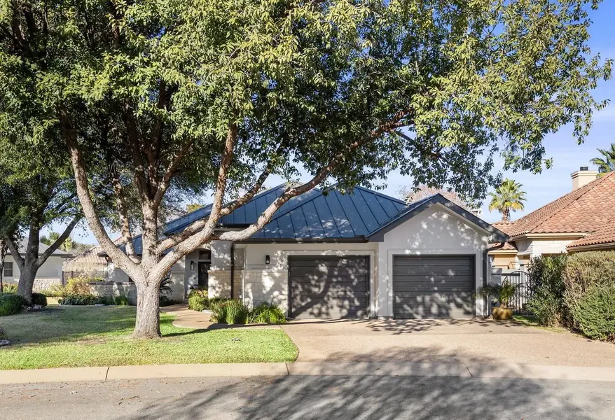 104 San Saba, Horseshoe Bay, TX 78657