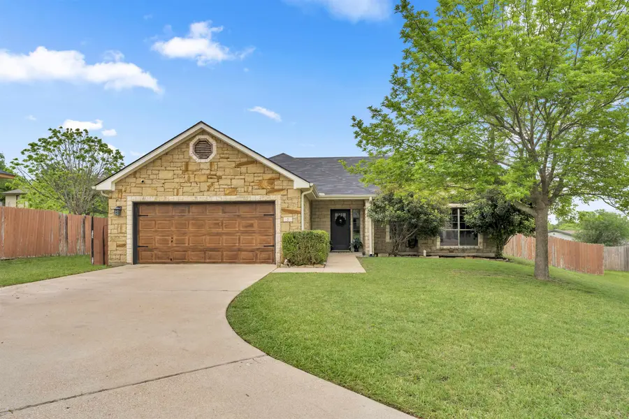 7 Westridge PL, Lampasas, TX 76550