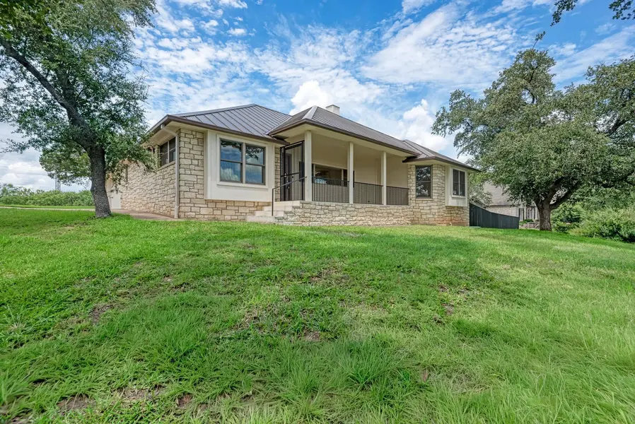 100 Cross Bow, Horseshoe Bay, TX 78657