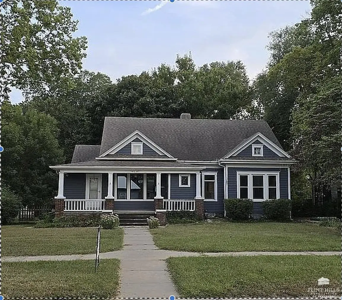 812 23rd ST, Belleville, KS 66935