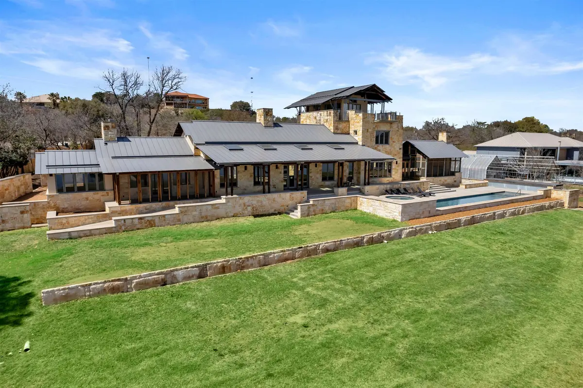 118 Mountain View CIR, Burnet, TX 78611