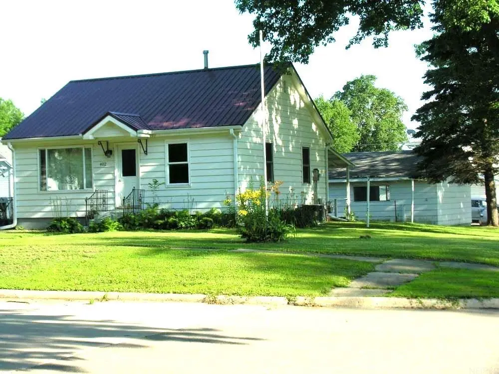402 Ash ST, Osage, IA 50461