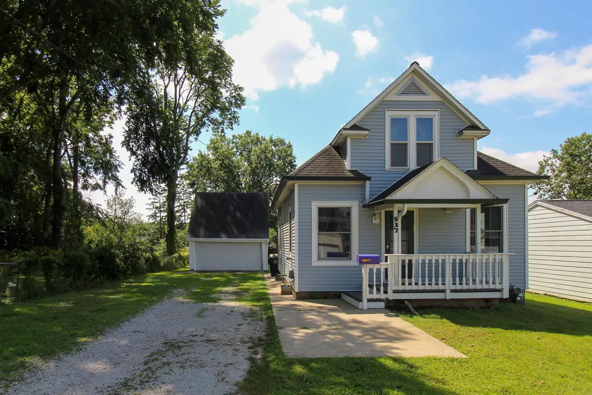 537 Martin RD, Waterloo, IA 50701