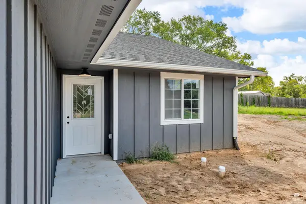 516 Shady Oak DR, St. George, KS 66535