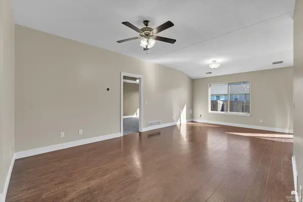 4665 Sunflower Slope, Manhattan, KS 66502