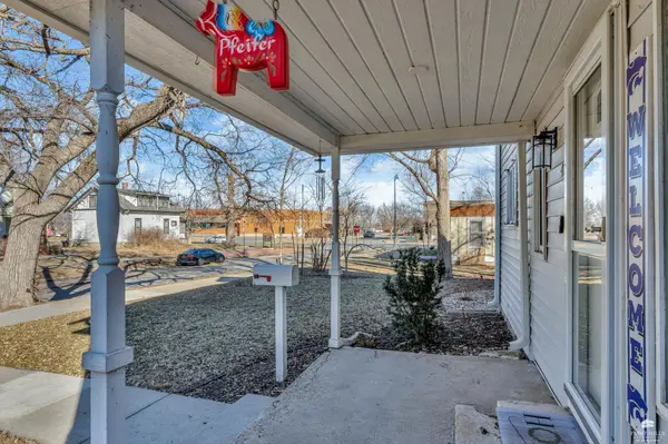 411 Moro ST, Manhattan, KS 66502