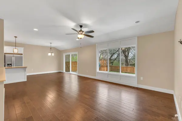 4589 Nature, Manhattan, KS 66502