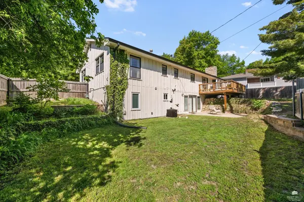 207 Carlisle TER, Manhattan, KS 66503