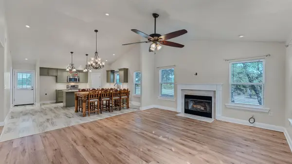 7370 W FM 243, Bertram, TX 78605