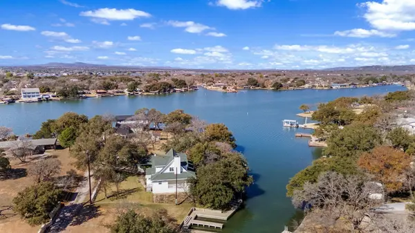 214 Mallard Pt,  Granite Shoals,  TX 78654