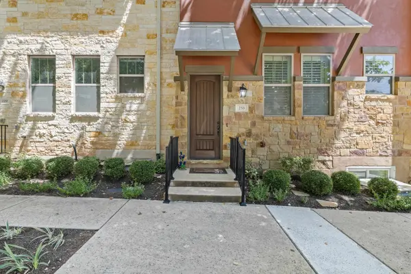 233 Adams ST, Georgetown, TX 78628