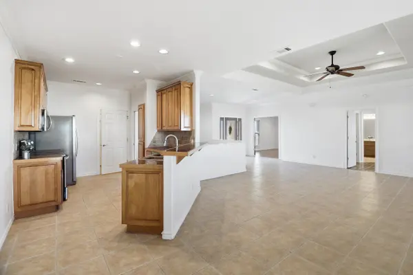 127 Turkey Run, Meadowlakes, TX 78654