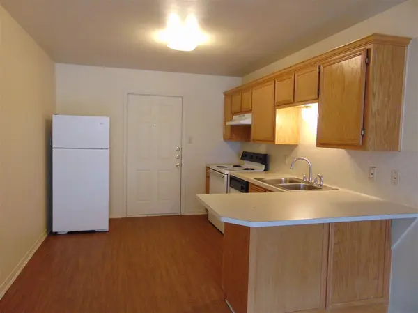 408 S Avenue S, #B, Marble Falls, TX 78654