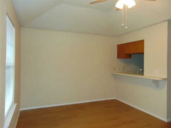 1112 Ninth Street, Marble Falls, TX 78654