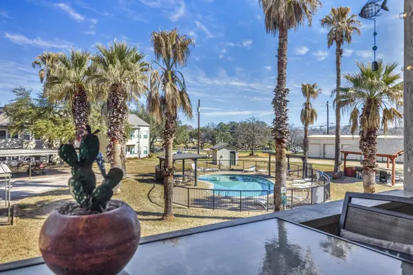 604 Highcrest Dr #322, Granite Shoals, TX 78654