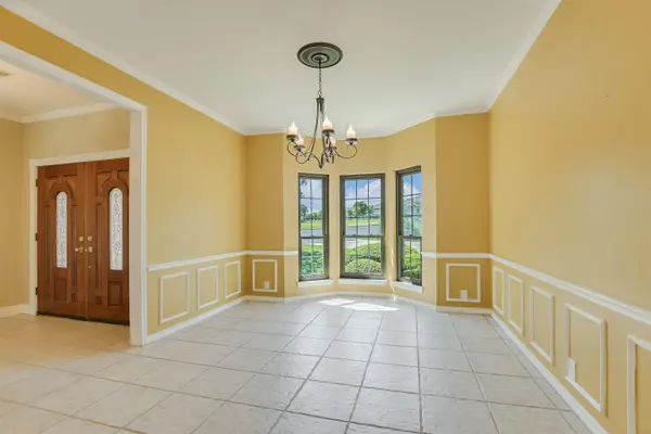 2104 Chipshot Ct, Spicewood, TX 78669