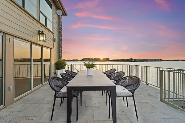 625 Horseshoe Bay North BLVD, Horseshoe Bay, TX 78657