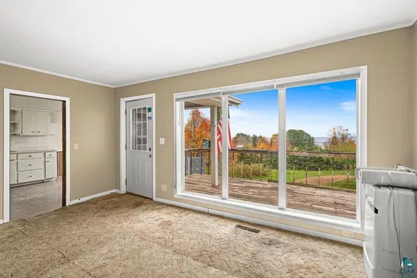 1041 Main St, Beaver Bay, MN 55601