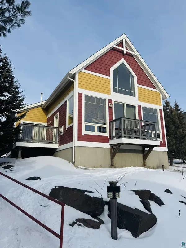 520 Fjord Tr,  Beaver Bay,  MN 55601