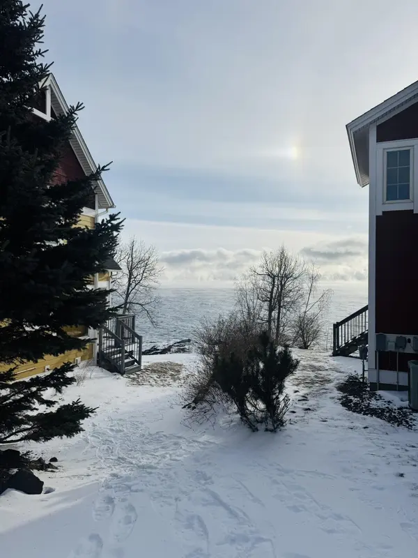 520 Fjord Tr, Beaver Bay, MN 55601