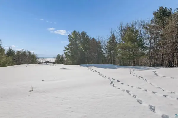 35365 Old Orchard Ln, Bayfield, WI 54814