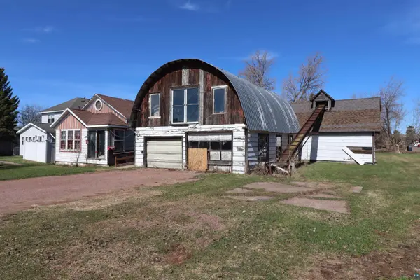 318 2nd Ave E, Ashland, WI 54806