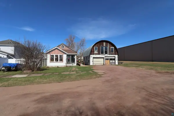 318 2nd Ave E, Ashland, WI 54806