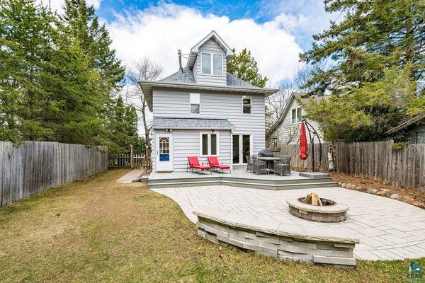3206 Minnesota Ave, Duluth, MN 55802