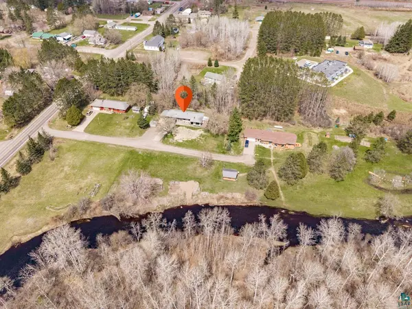 8763 3rd St S, Brookston, MN 55711