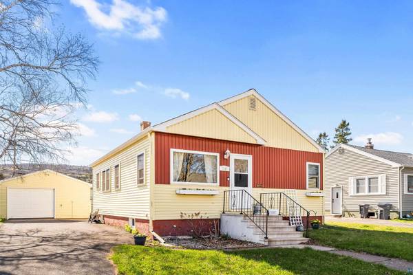 1257 91st Ave W, Duluth, MN 55808