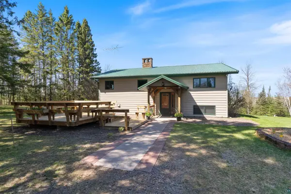 9137 McCamus Rd,  Brookston,  MN 55711