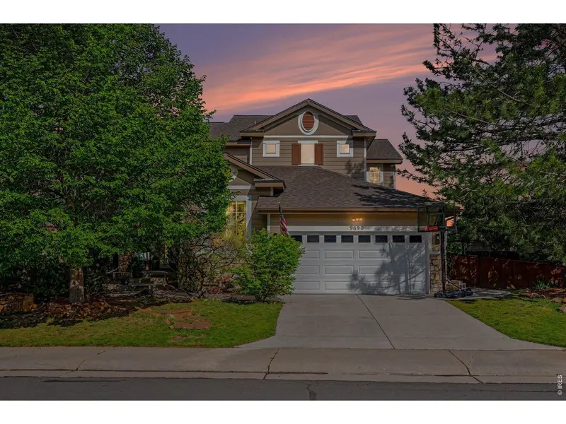 9690 S Dover, Littleton, CO 80127
