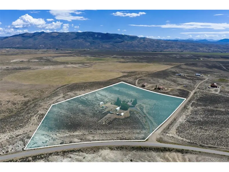4826 GCR 22, Kremmling, CO 80459