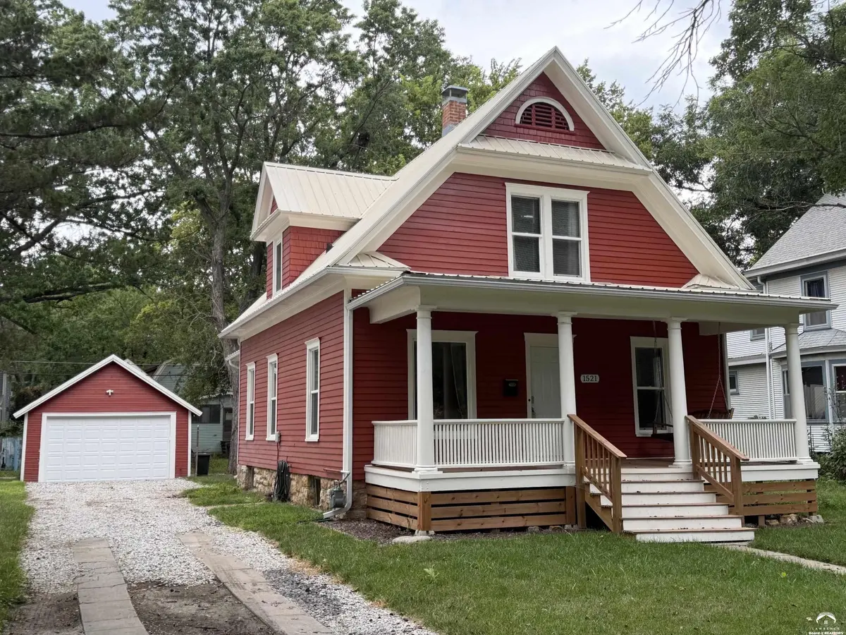 1521 Rhode Island ST, Lawrence, KS 66044