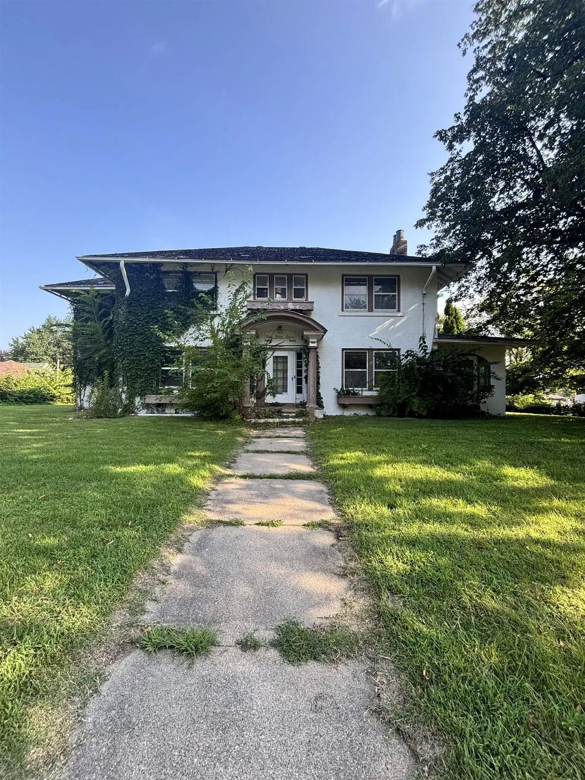 253 Prospect AVE, Waterloo, IA 50703