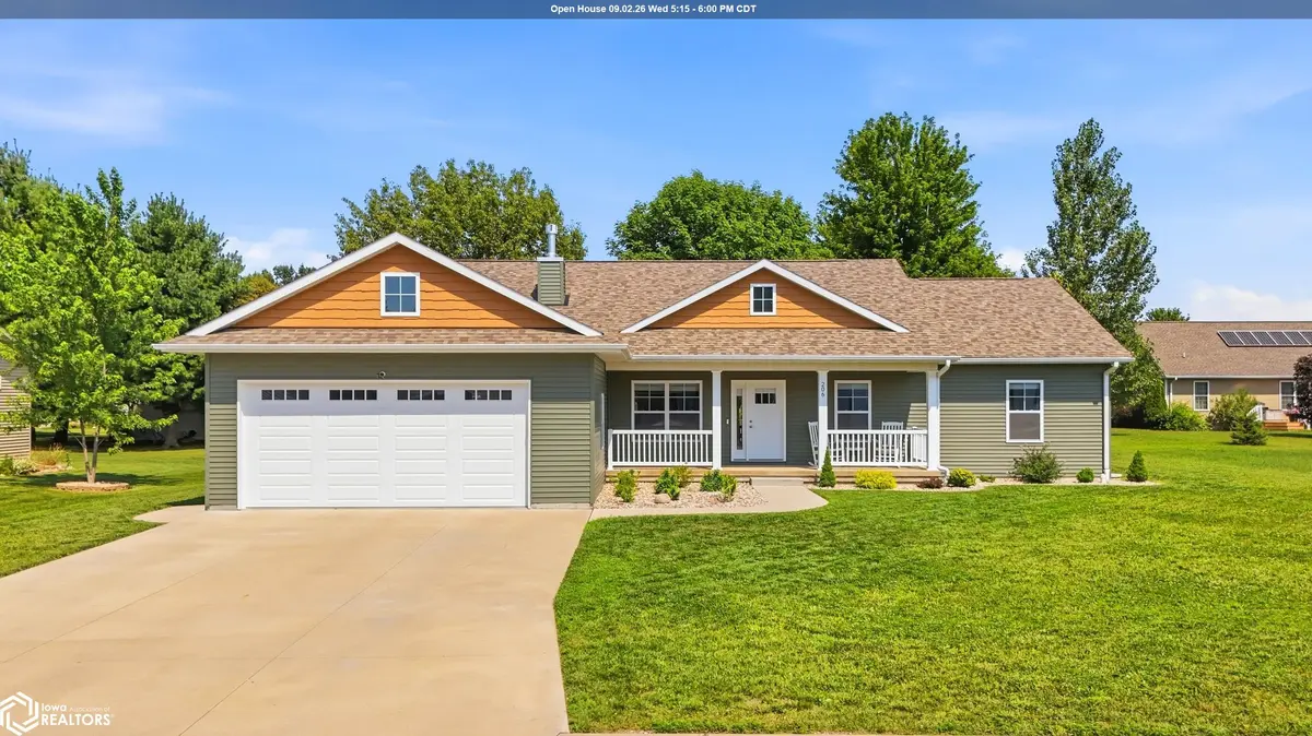 206 Laci Dru DR, Mediapolis, IA 52637