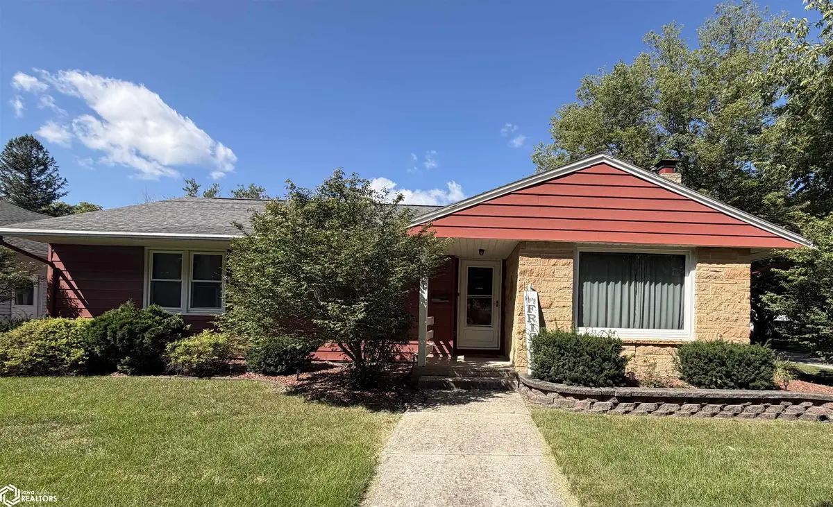 821 2nd Ave NE, Clarion, IA 50525