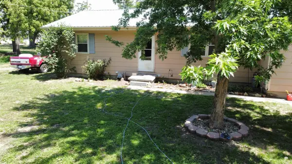 206 N Willow ST, Solomon, KS 67480