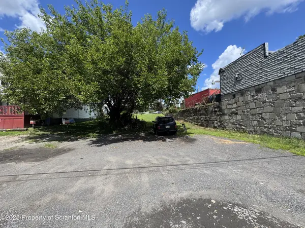 1430 N Main AVE, Scranton, PA 18508