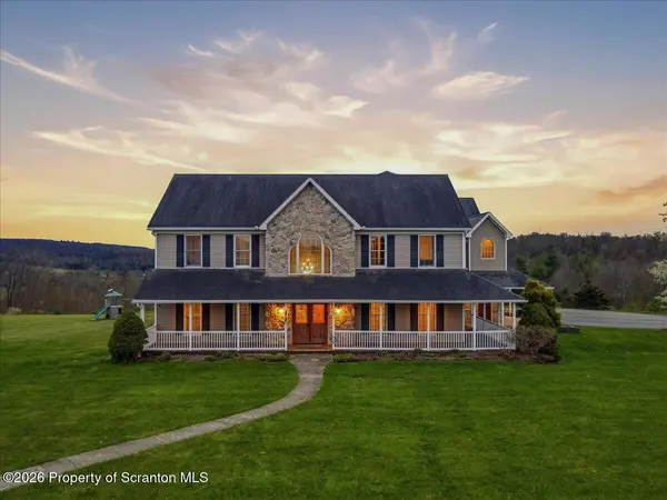 18 Bush Hill RD, Great Bend, PA 18821